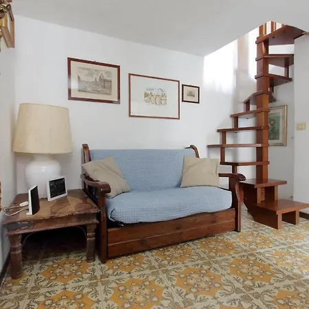 Banchi Nuovi Apartment Rome